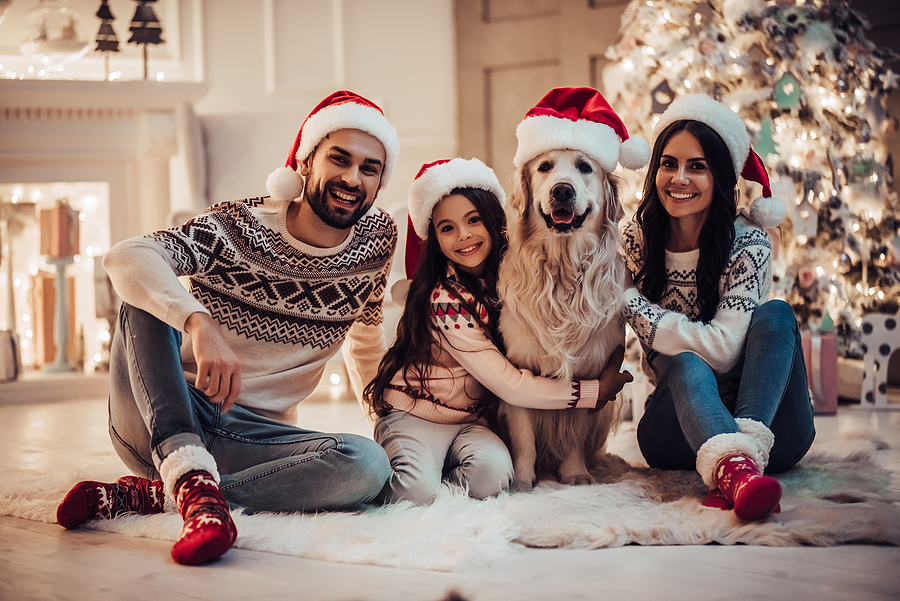 Enjoying a Happy and Healthy Holiday Season with a Bright Smile