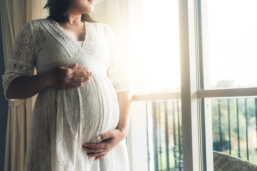ARE YOU PREGNANT? HERE ARE THREE DENTAL PROBLEMS TO LOOK OUT FOR