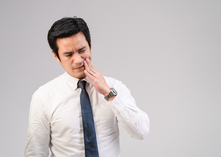 Common Symptoms of Tooth Decay