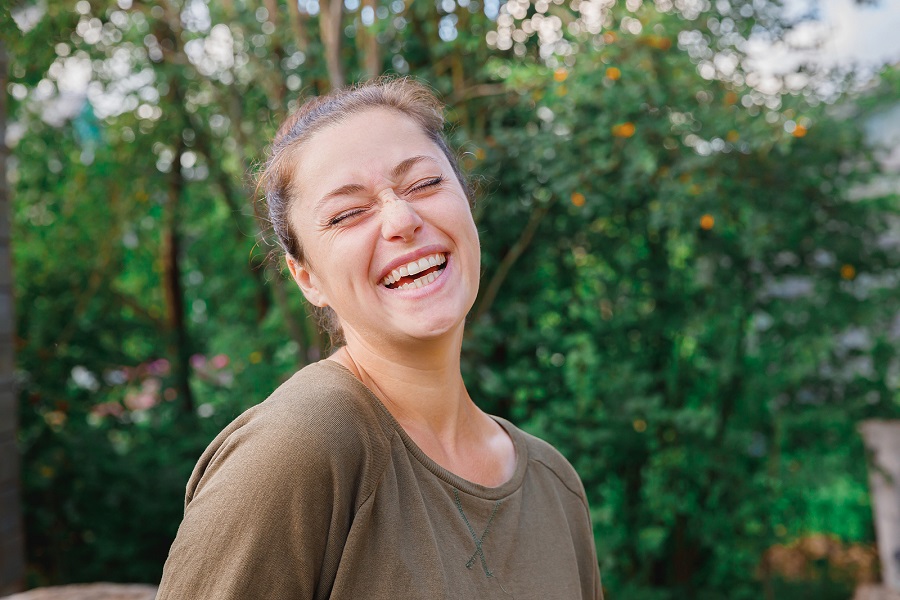 A GUM GRAFT CAN FIX RECEDING GUMS AND RESTORE YOUR BEAUTIFUL SMILE